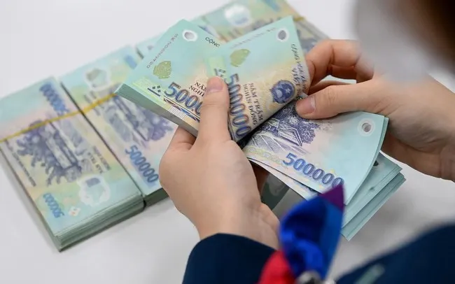 Mức lương bao nhiêu thì phải đóng thuế TNCN